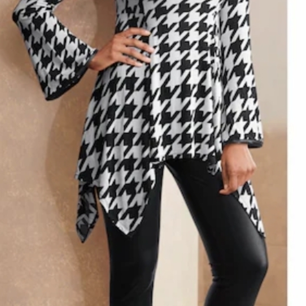 Midnight Velvet Monochrome Houndstooth Top - Picture 4 of 4
